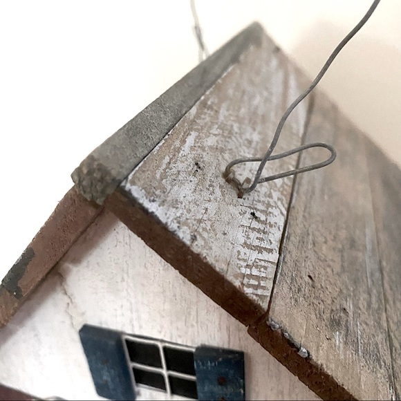 Vintage Handmade Ashburn Train Station Wooden Birdhouse - Picture 6 of 6